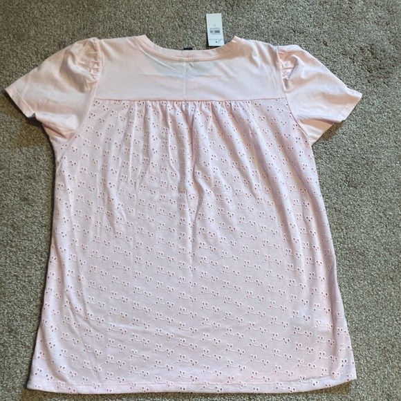 NWT Ann Taylor Blouse in Light Pink - Medium - Picture 2 of 6